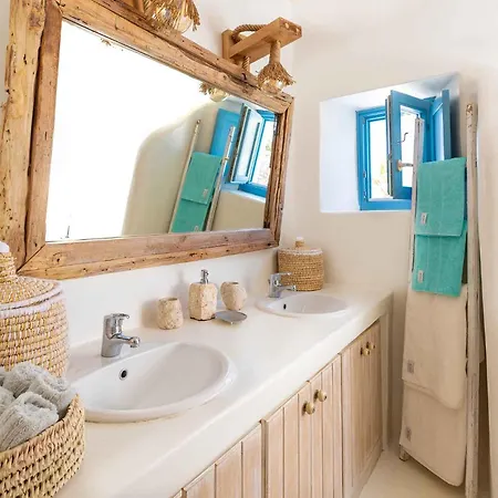 K Πάνορμος Μυκόνου